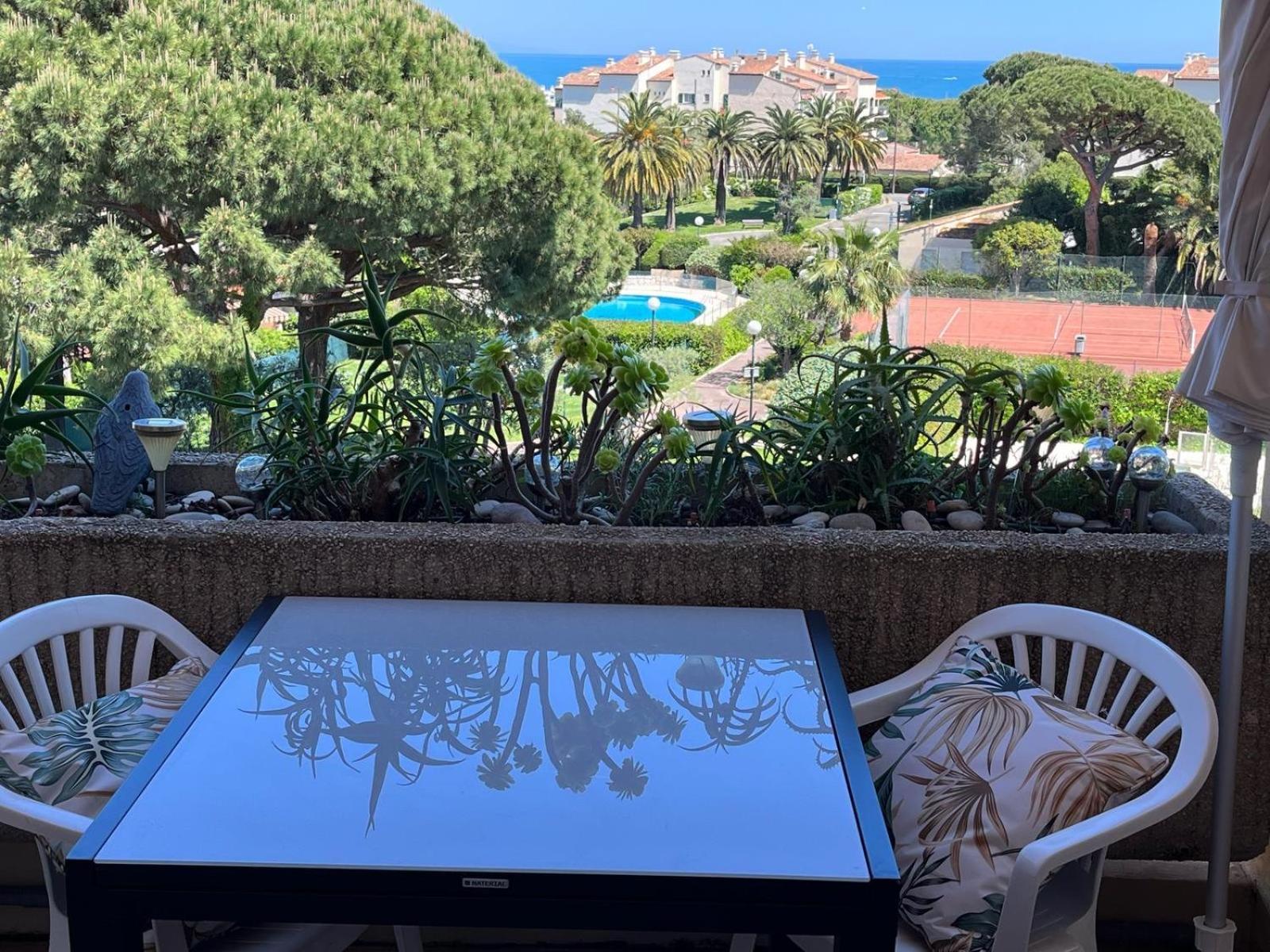 Antibes Secured Parc Velusine With Private Parking, Terrace, Pools And Tennis Courts. Kültér fotó